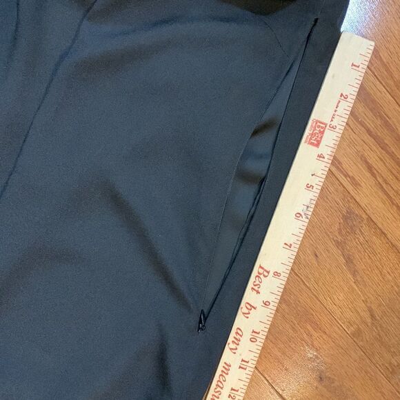 Easley Size Small beaded v neck dress with fringed shoulder detail - Picture 10 of 10